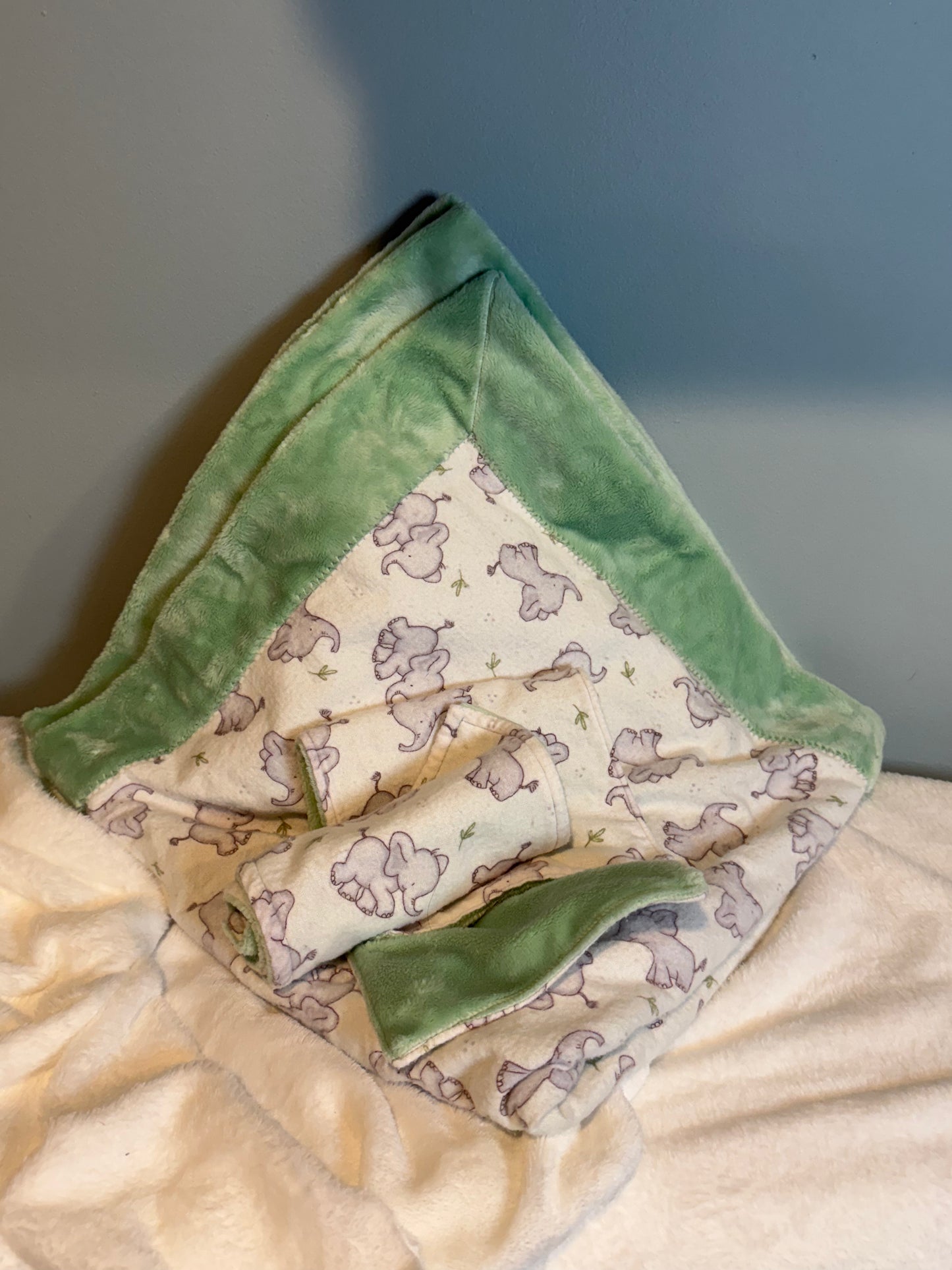 Baby Blanket with Burp Cloths